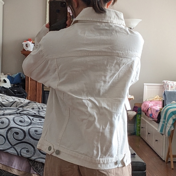 NWT XS Denim Jacket - Picture 3 of 5
